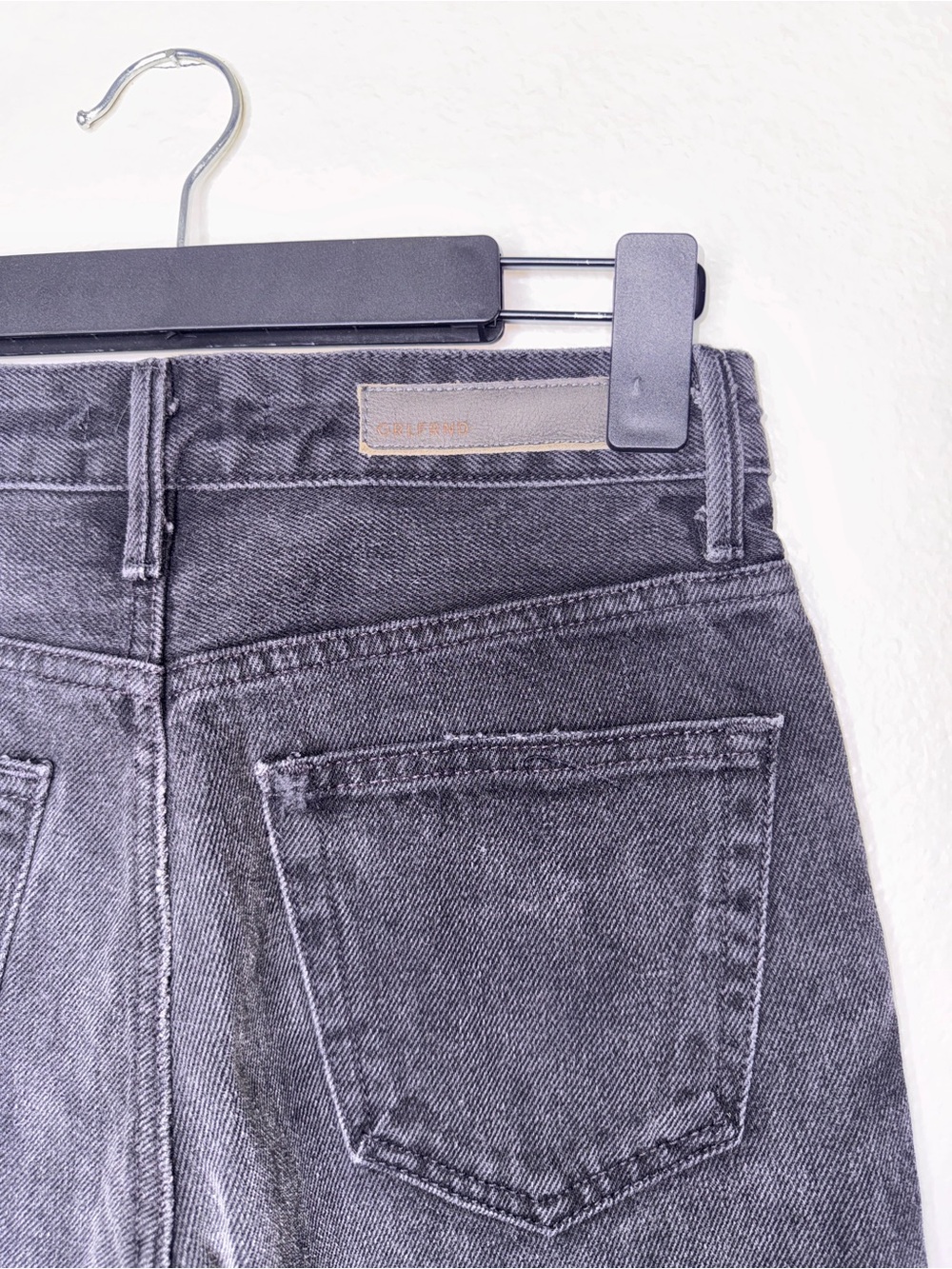 Jourdan High Rise Shorts - Picture 3 of 4
